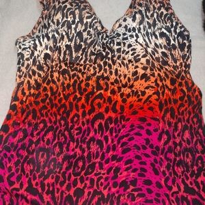 Cacique fitted tankini top
